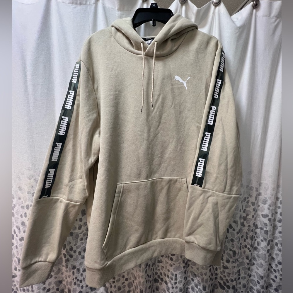 PUMA tan sweatshirt men’s XL new with tags